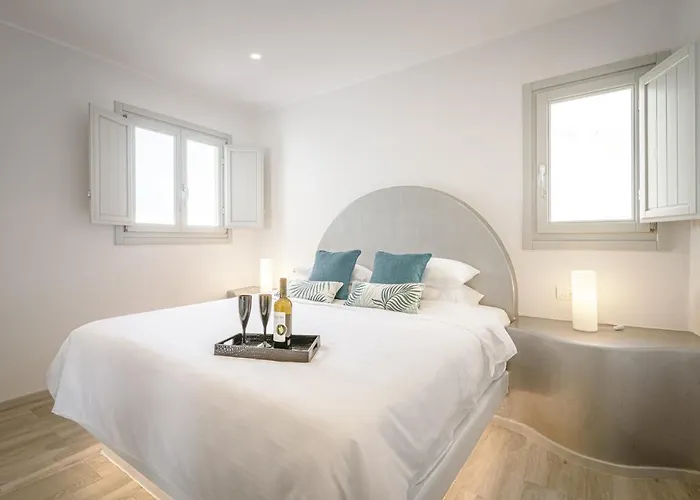 Amoramelia Bed & Breakfast Imerovigli (Santorini)