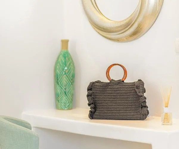 Bed & Breakfast Amoramelia Imerovigli (Santorini)