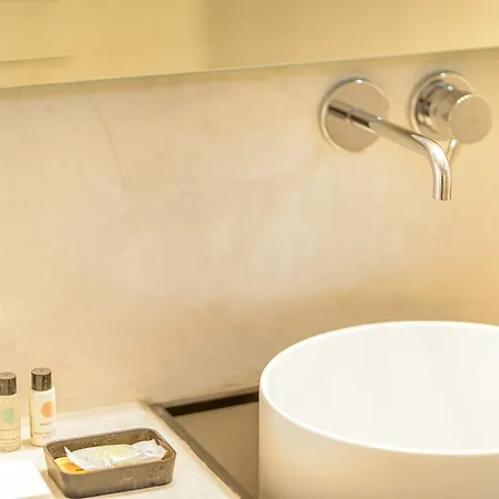 Amoramelia 4* Imerovigli (Santorini)