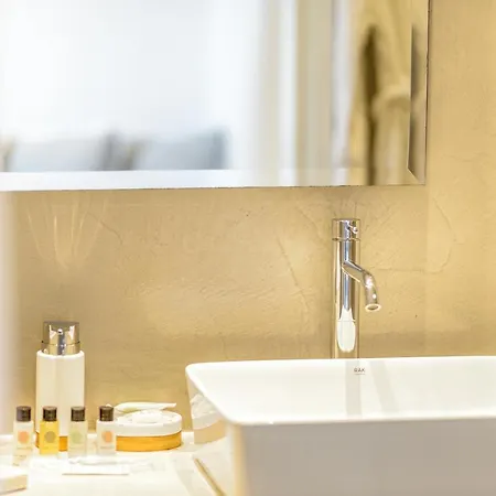 Amoramelia 4* Imerovigli (Santorini)